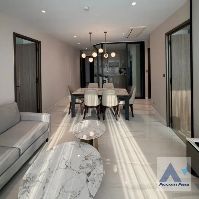 รูป 🔼🔽 AccomA 📩  Elegant condo with soft interior tones in Sathorn area (AA41296) - รูปที่ 2/13