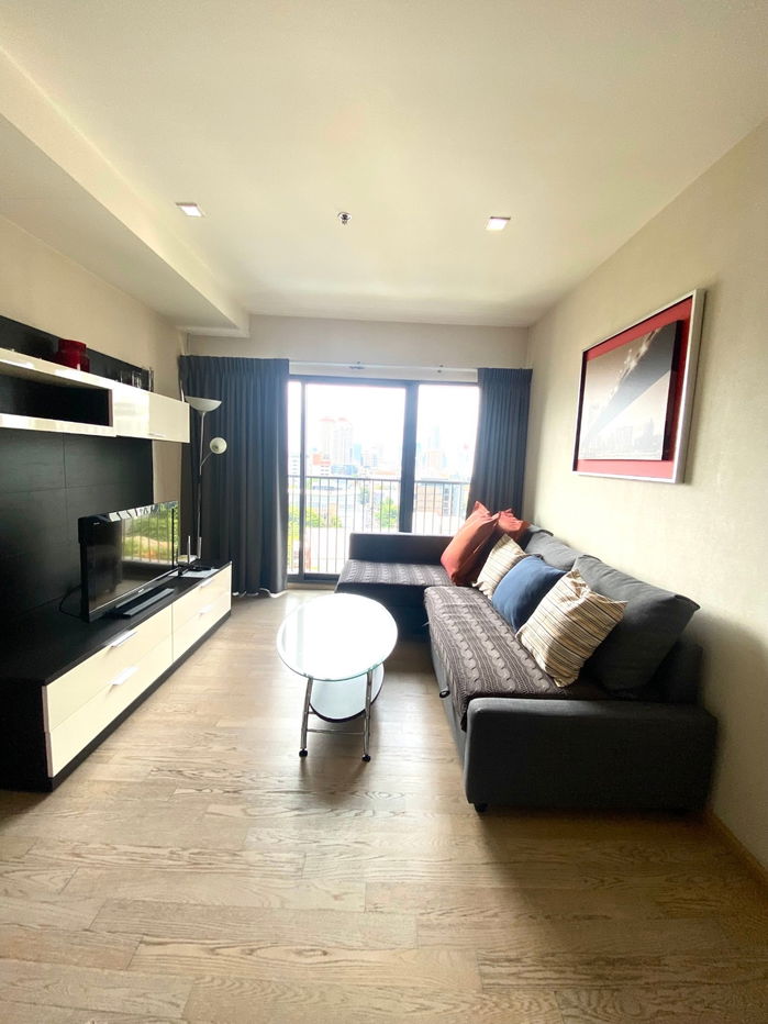 picture For Rent NOBLE REMIX Fully Furnished (Near BTS Thonglor) - 1/10