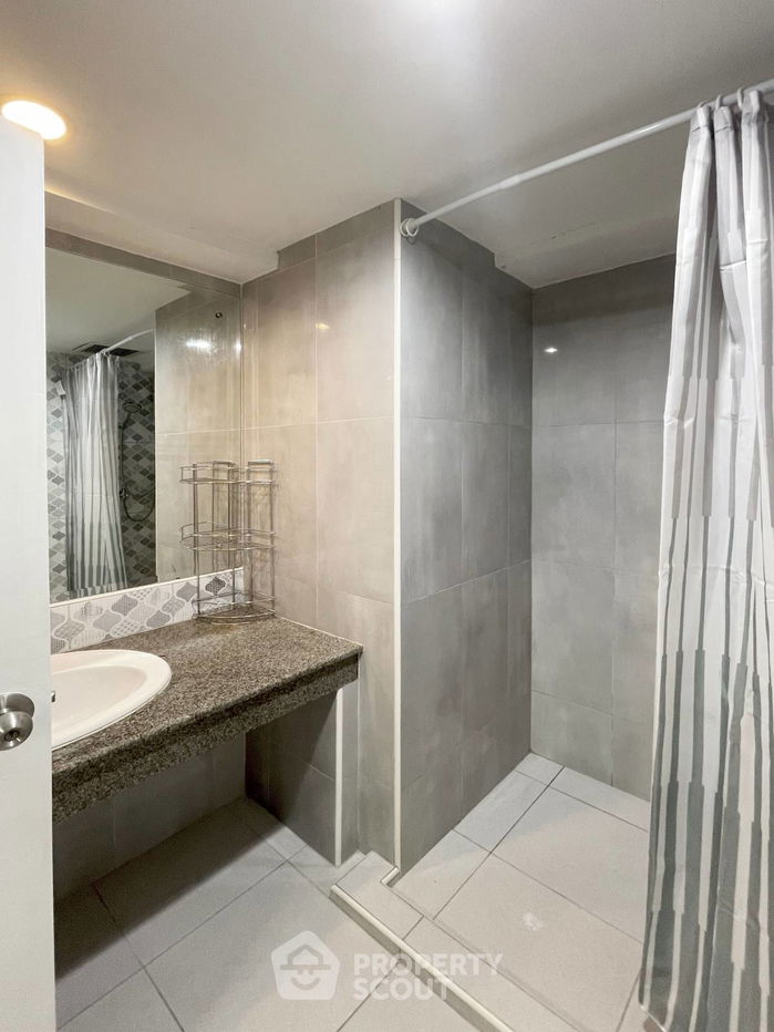 picture 1-BR Condo at Royal Park 3 Aree Phaholyothin near BTS Ari (ID 1383099) - 7/8