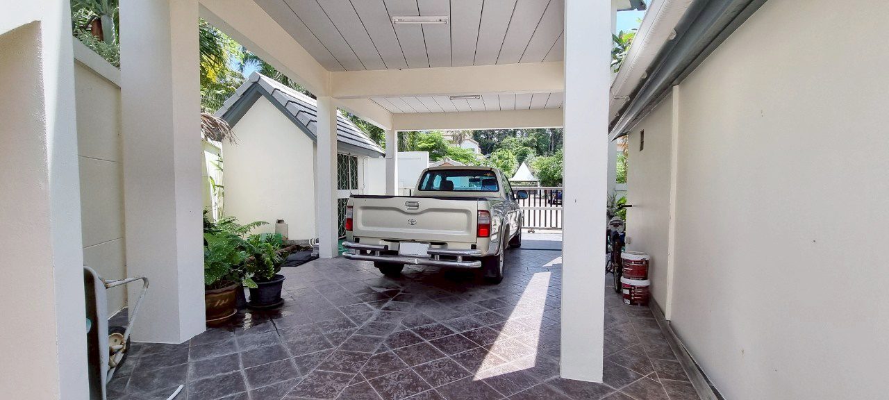 picture 4 Bedrooms House for Sale in East Pattaya - 20/21