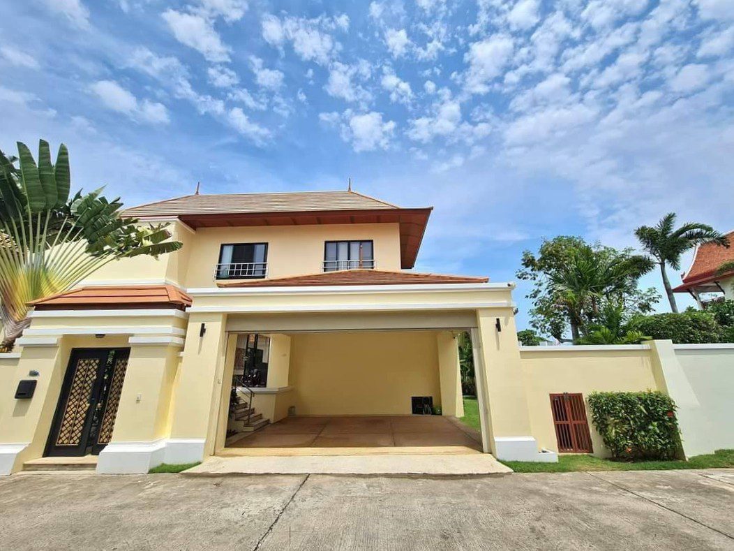 picture Luxury Beachfront Pool Villa for Sale – Bang Saray - 20/20