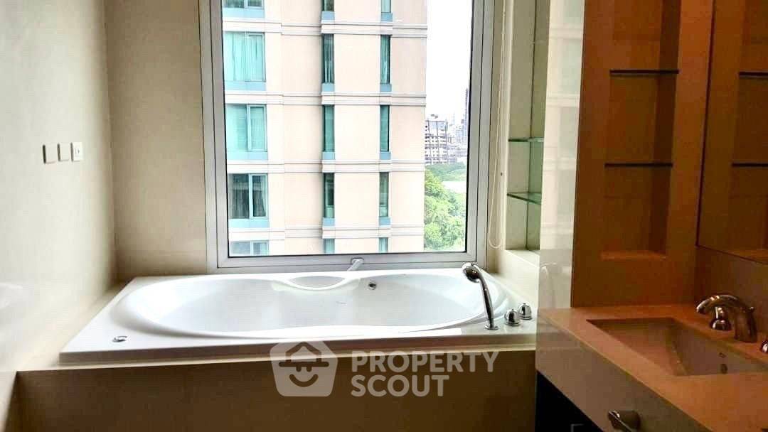 picture 4-BR Condo at The Park Chidlom near BTS Chit Lom (ID 1541101) - 6/6