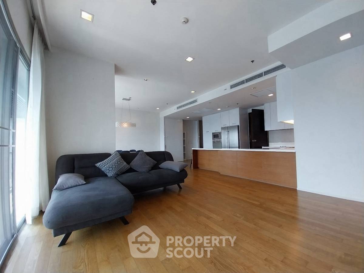 picture 3-BR Condo at The Madison near BTS Phrom Phong (ID 2458833) - 3/20