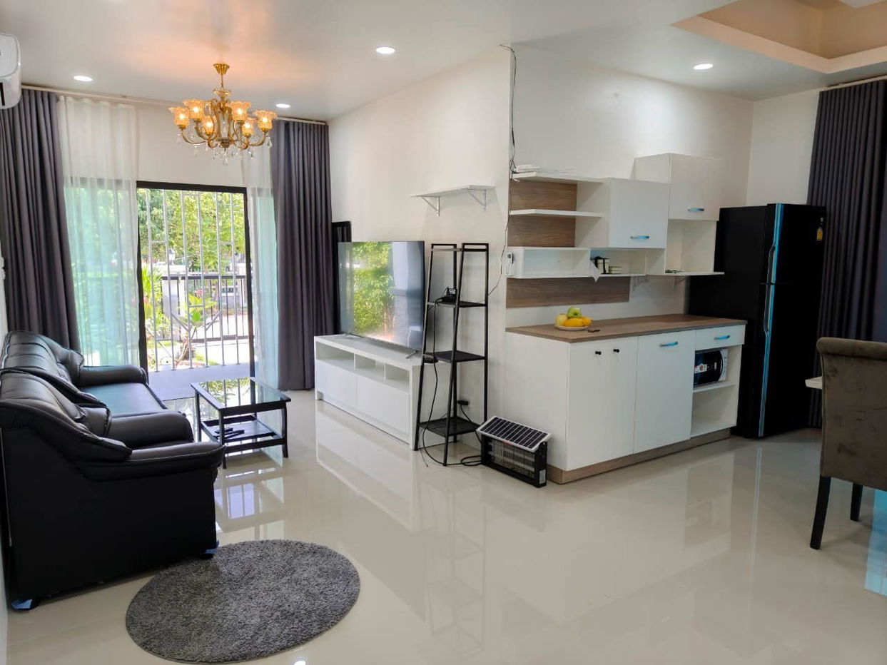 picture 2 Bedrooms House in Na Jomtien for Sale - 2/6