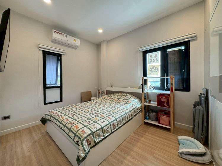 picture Two-Story Modern Villa for Sale in East Pattaya - 6/10