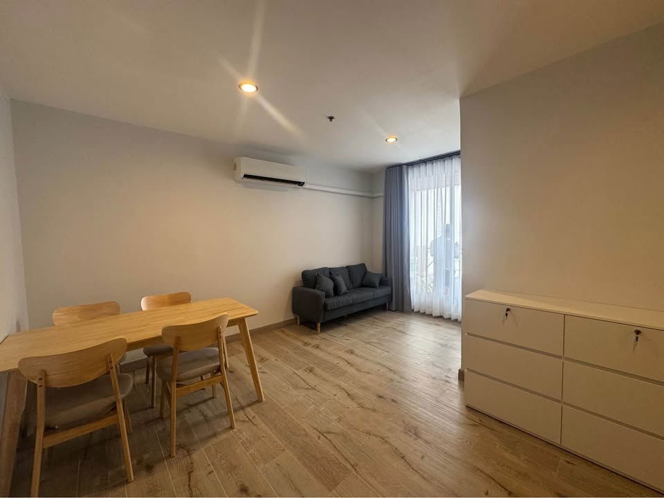 picture 🔥 Hot🔥 NewRenovated Pathumwan Resort 2B2B60sqm. Just 25K/Month only call Ms.Angel(Aumi) 0658209572 - 1/9