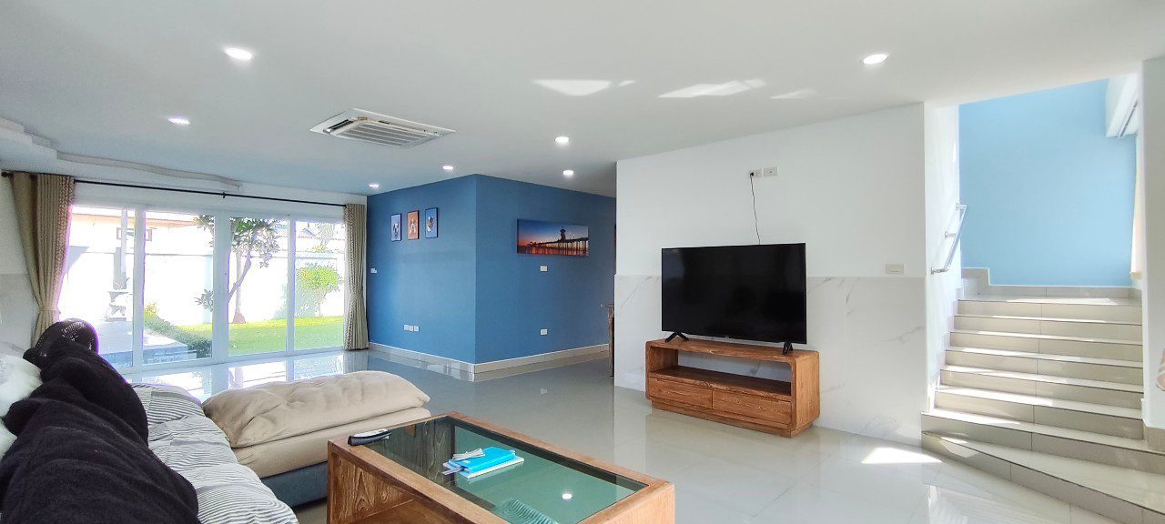 picture 5 Bedrooms House for Sale in Huay Yai - 13/27