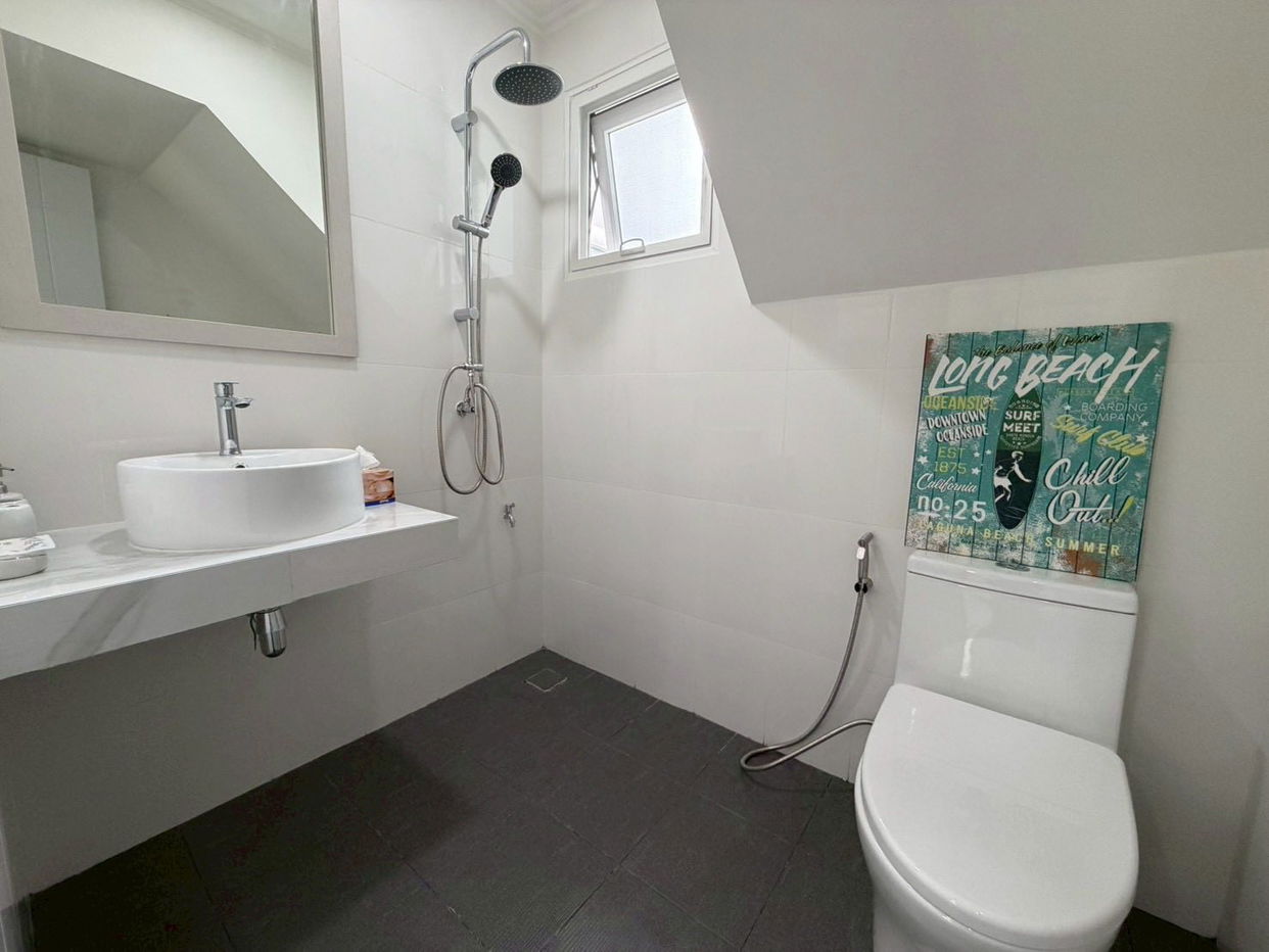 รูป ขายบ้านเดี่ยวสองชั้นบรรยากาศอบอุ่นในทุ่งกลม-ตาลหมัน - รูปที่ 10/12