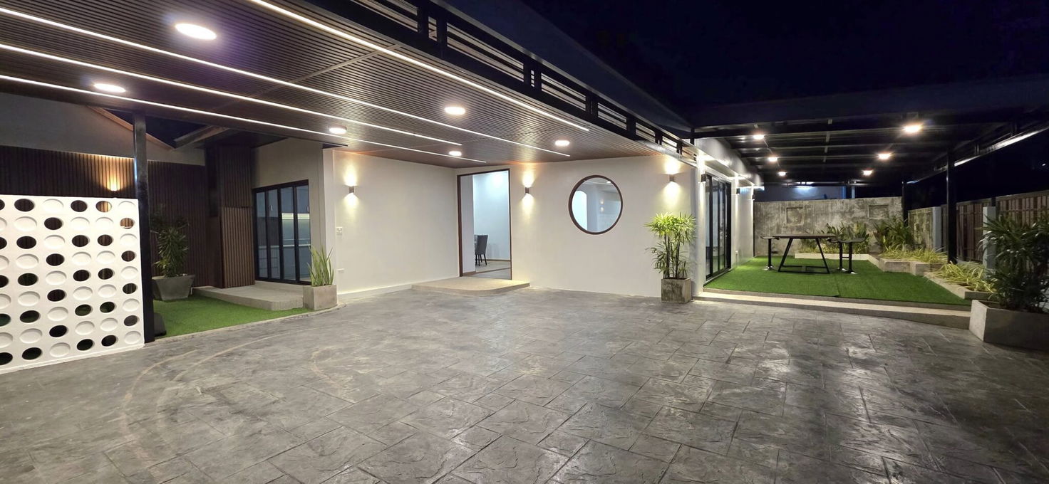 รูป ขายบ้านปรับปรุงใหม่กว้างขวางในพัทยาเหนือ - รูปที่ 2/17