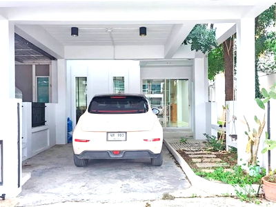 ทาวน์โฮมให้เช่า : 🔥 ทาวน์โฮม 2 ชั้น หลังมุมราคาดี ใกล้แม่โจ้! ถนนกว้าง 16 ม. อยู่จริงสบายมาก – โครงการอรสิริน 4 (สันทราย)