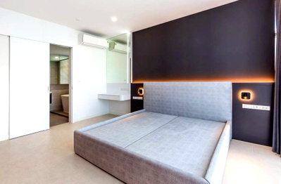 Condos for rent : ST390 Fullerton Sukhumvit – Spacious Luxury Residence on High Floor