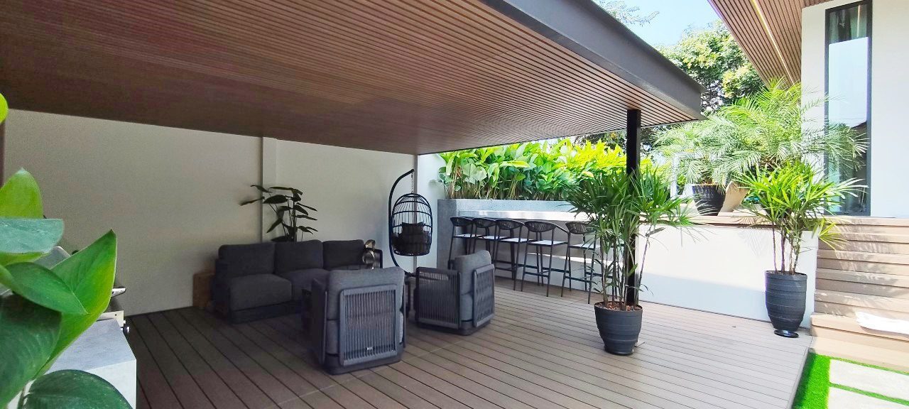 รูป พูลวิลล่าหรูทันสมัยในจอมเทียน - รูปที่ 28/31