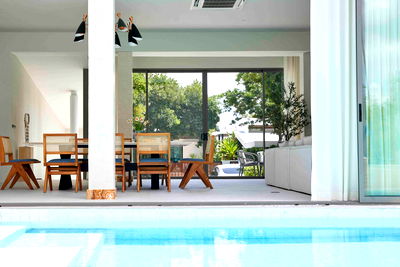 บ้านเดี่ยว วิทยาลัยเทคนิคสัตหีบ : ขายพูลวิลล่าสุดหรู 4 ห้องนอน ในนาจอมเทียน