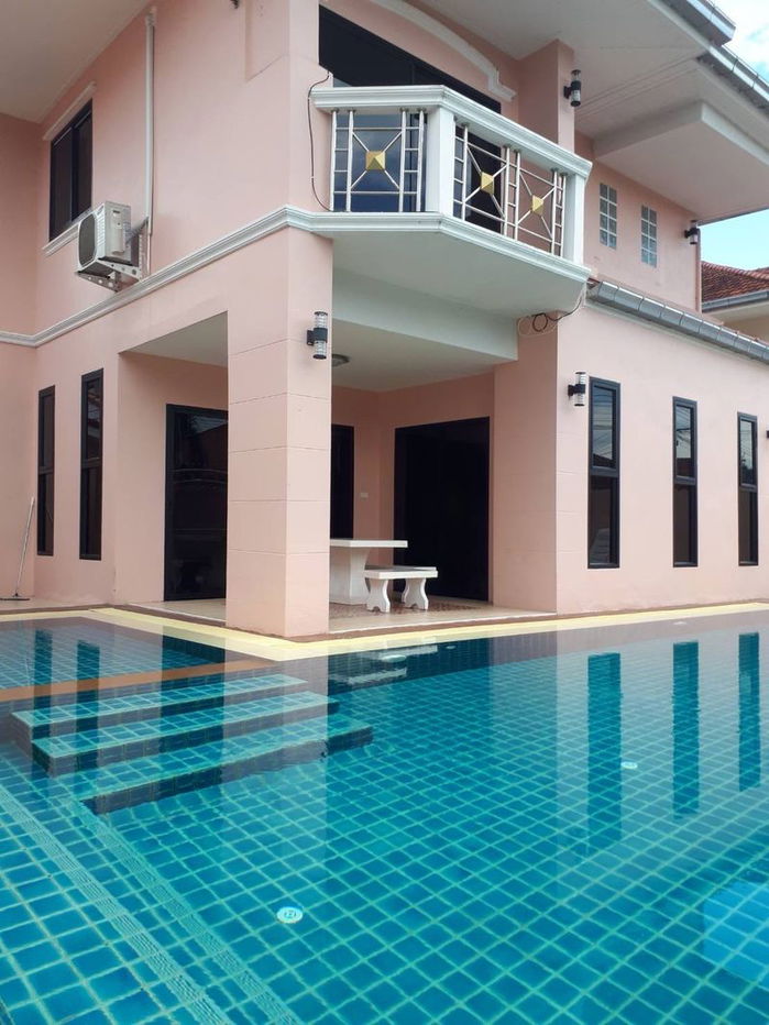 รูป วิลล่าวิวสระให้เช่าในหาดจอมเทียน - รูปที่ 2/12