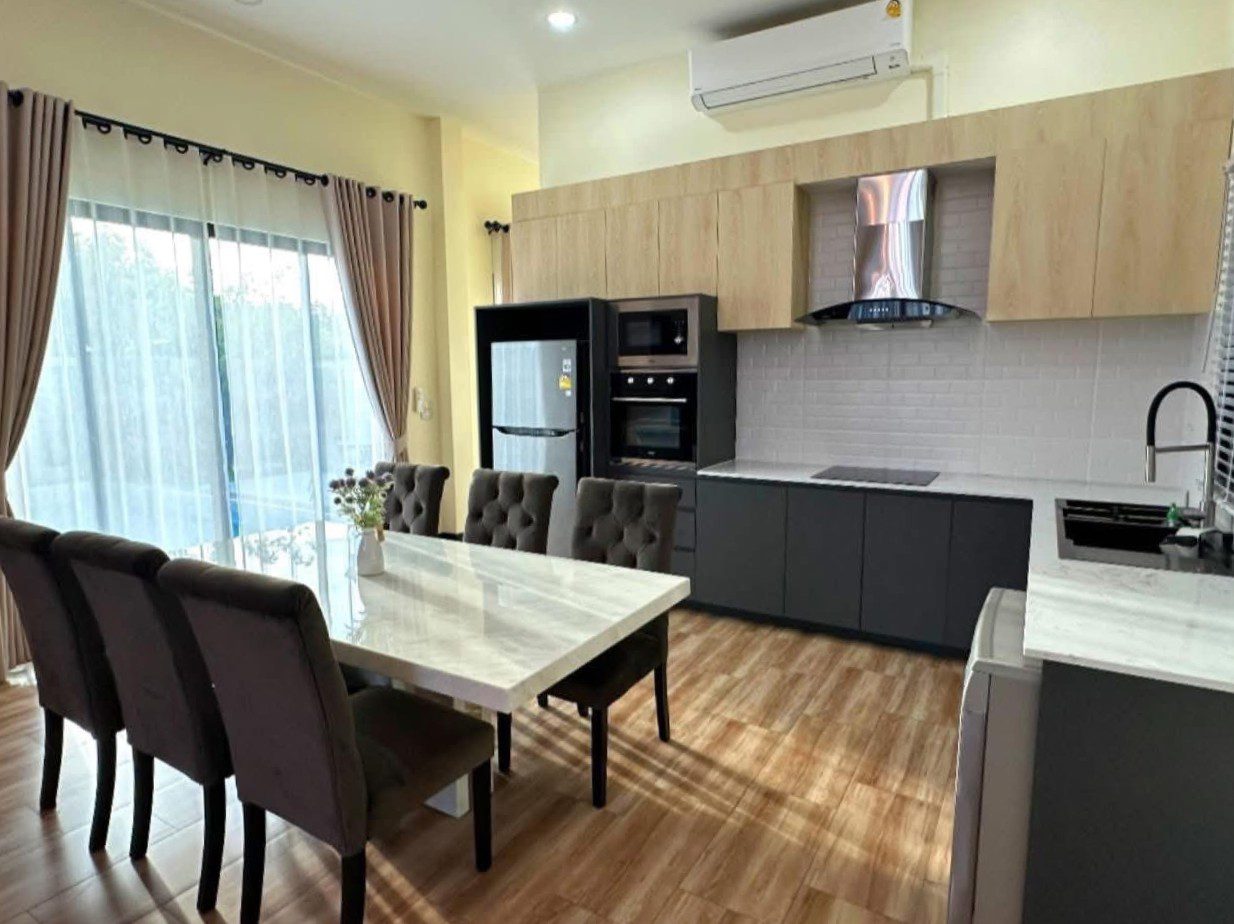 รูป วิลล่าสระว่ายน้ำ 3 ห้องนอนให้เช่า ในทำเลสยามคันทรีคลับ - รูปที่ 6/15