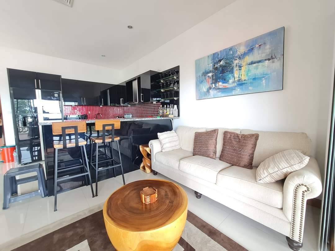 picture Luxury Beachfront Pool Villa for Sale – Bang Saray - 7/20