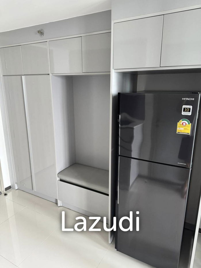 picture Luxurious High-Rise Condo in Chatuchak Bangkok - 11/15