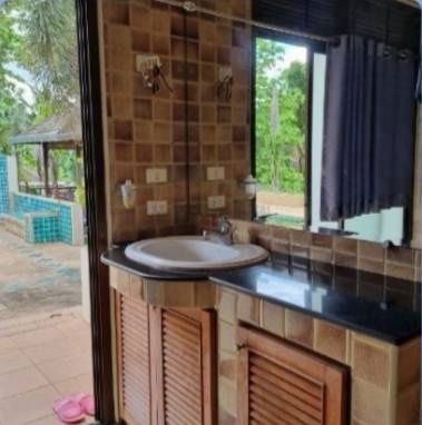 รูป ขายบ้านเดี่ยวชั้นเดียวพร้อมที่ดินบนพื้นที่ 1,100 ตร.ว. พื้นที่ใช้สอย 300 ตร.ม. มี 2 โฉนด ตำบลห้วยทราย แม่ริม เชียงใหม่ - รูปที่ 11/14