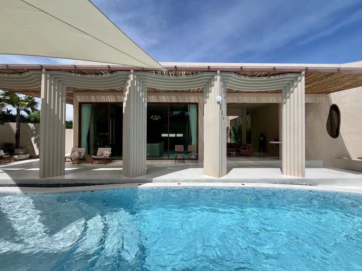 รูป Luxury 9-Bedroom Pool Villa for Sale in Jomtien - รูปที่ 3/20