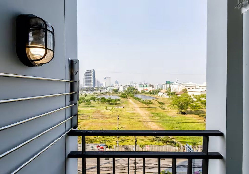 picture Knightsbridge Collage Sukhumvit 107 Knightsbridge Collage Sukhumvit 107 - 9/11