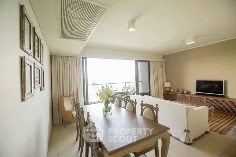 picture 2-BR Condo at Zire Wongamat close to Wong Amat (ID 1858444) - 5/12
