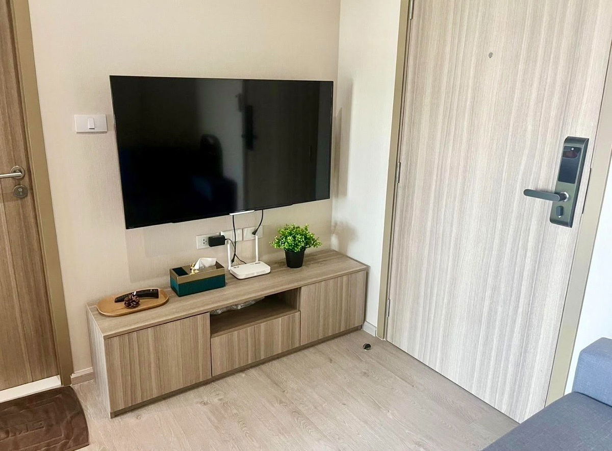 picture code : E93 Altitude Unicorn Sathorn–Thapra - 6/12