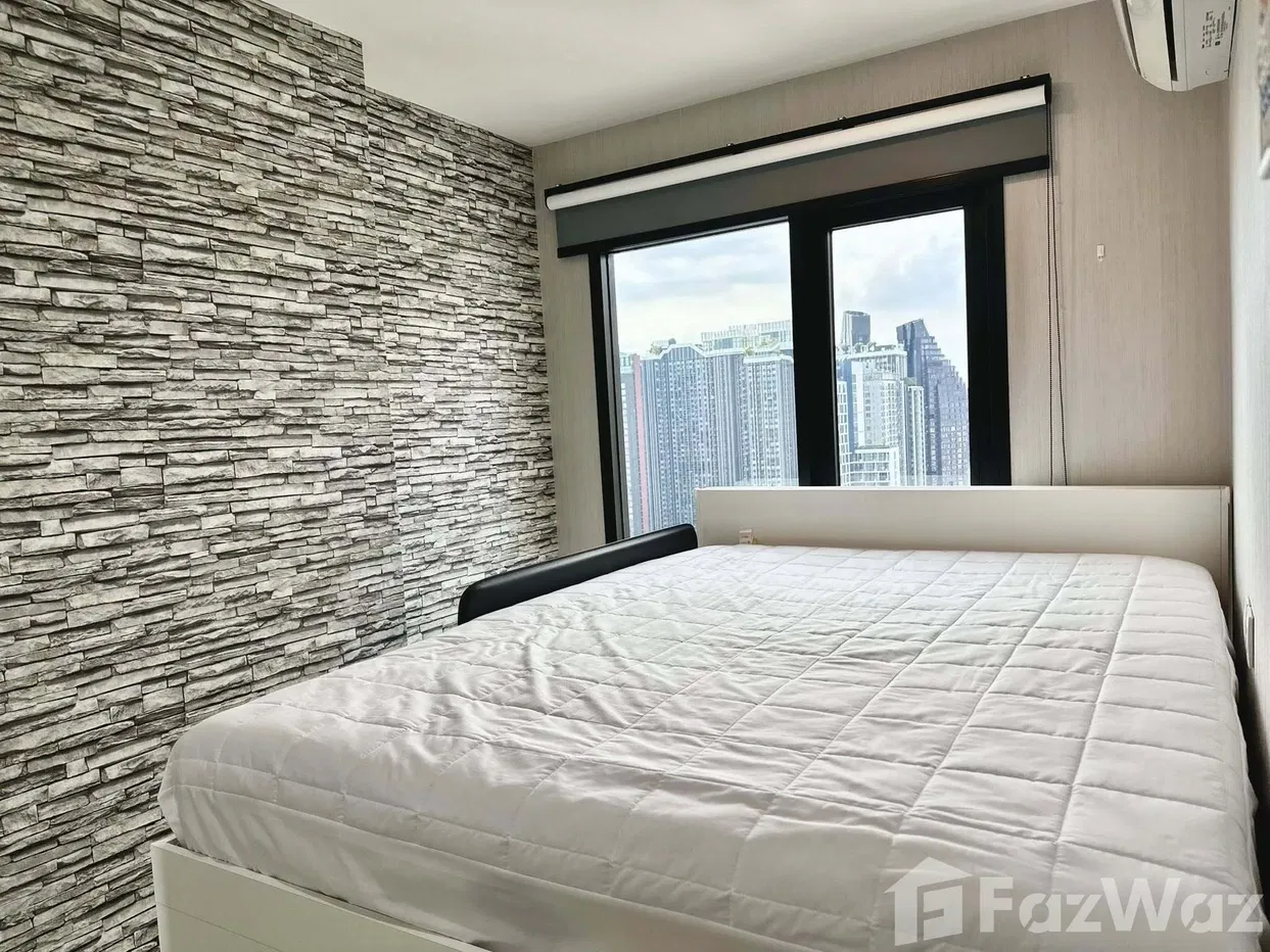 รูป คอนโดให้เช่า 2 ห้องนอน ในโครงการ ไลฟ์ อโศก 5904613 - รูปที่ 7/9