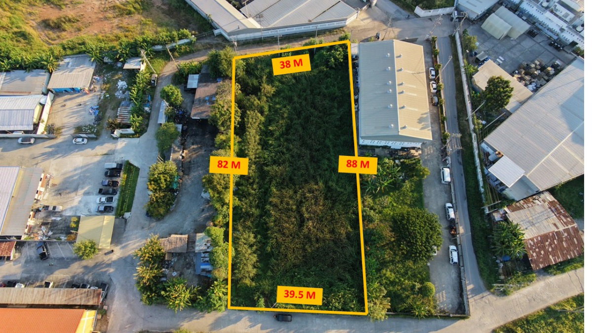 Land for sale, 2 rai, beautiful rectangular shape Multiple entrances and exits Chalongkrung 53 55 near Lat Krabang Industrial Estate, Motorway
