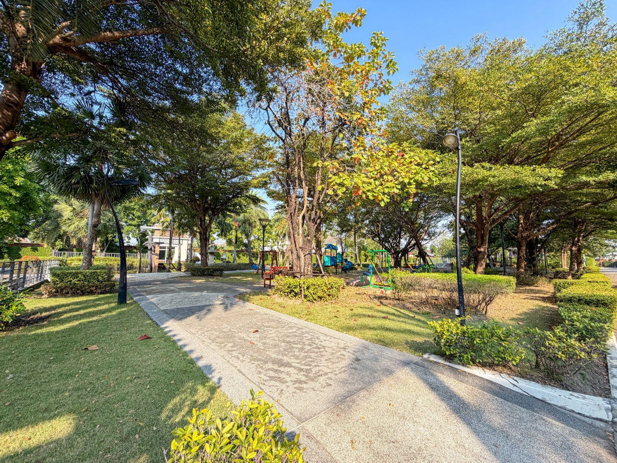 รูป ขายบ้านเดี่ยว 2 ชั้น  บางกอก บลูเลอวาร์ด ราชพฤกษ์-พระราม5-2  ติดถนนราชพฤกษ์ ไม่ต้องเข้าซอย 💕หน้าบ้านไม่ชนใคร ✅รีโนเวทใหม่ทั้งหลัง - รูปที่ 27/27