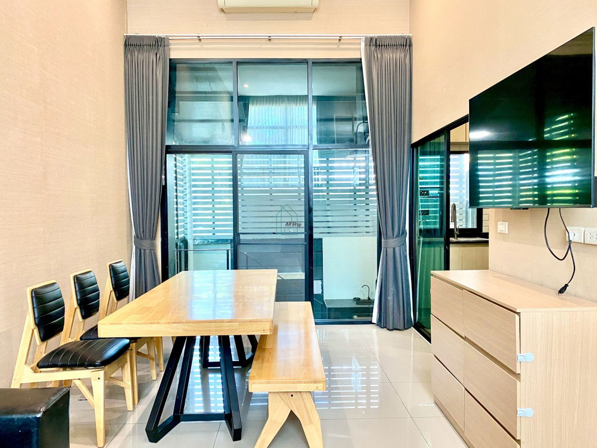 รูป ขายด่วน! ทาวน์โฮม Arden ลาดพร้าว 71 หลังมุม ราคาถูกมาก แถมแอร์ ผ้าม่านทั้งหลัง เฟอร์นิเจอร์พร้อมเข้าอยู่! - รูปที่ 2/24