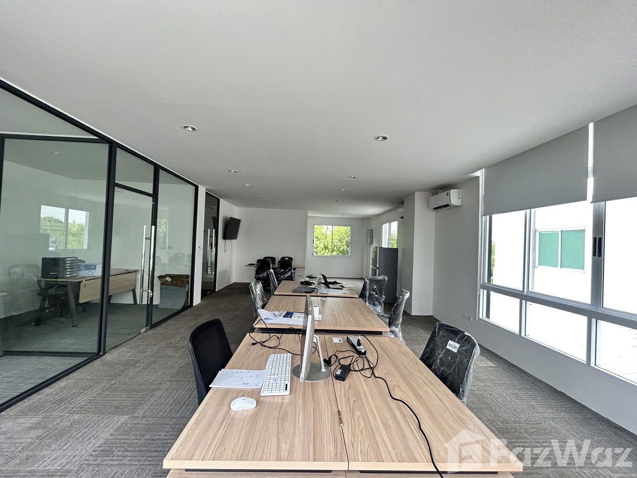 รูป ทาวน์เฮ้าส์ให้เช่า 10 ห้องนอน ในโครงการ บิซ แกลเลอเรีย นวลจันทร์ 5576051 - รูปที่ 19/30