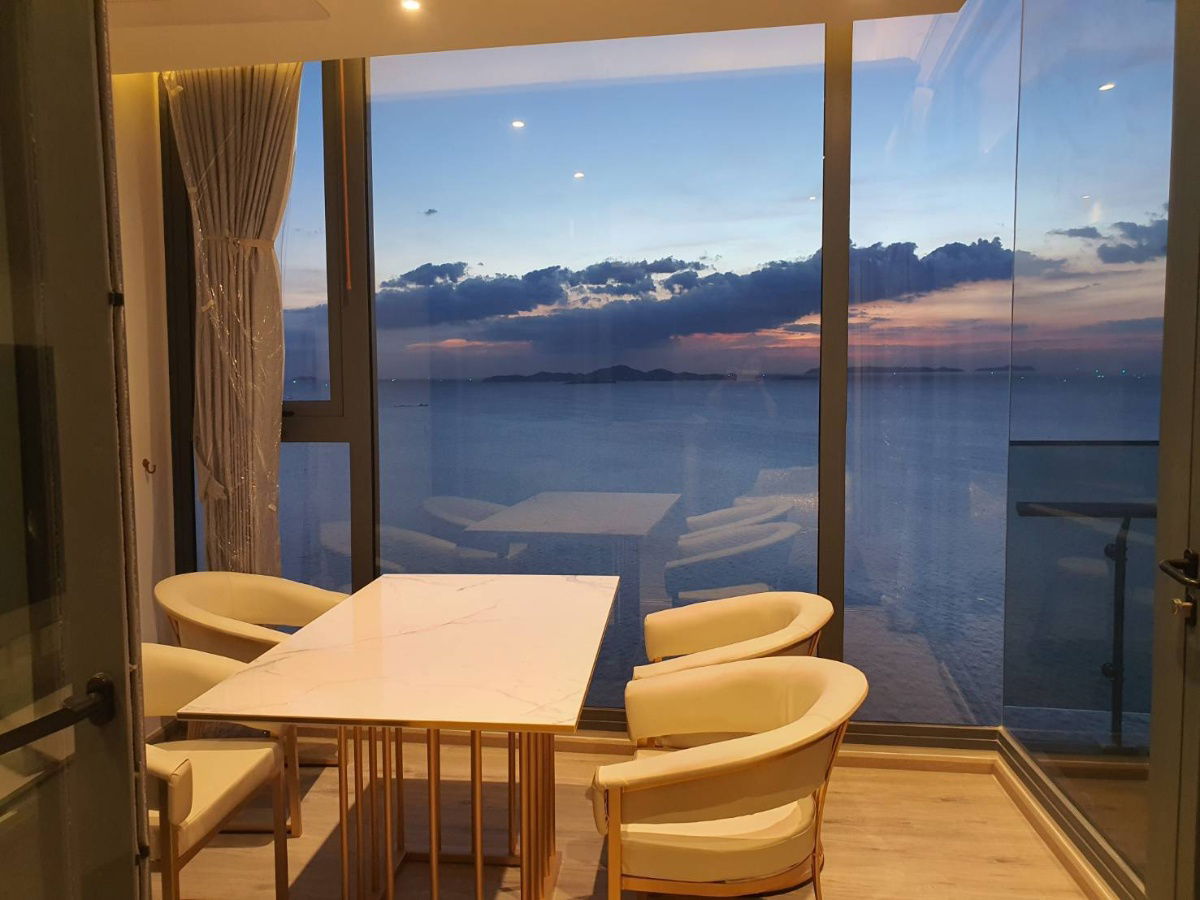 picture Arom Wongamat for Rent - Luxury Beachfront Condo Wongamat Beach in Pattaya , Seaview Ready to move in - 6/28