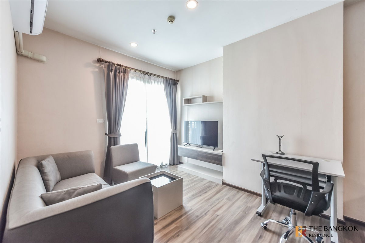 picture  Teal Sathorn-Taksin 💖 Beautiful unit, fully furnished 🛌🏻 Near BTS Wongwian Yai  - 2/10