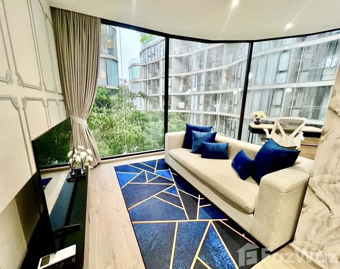 picture Fynn Asoke 5904982 - 1/12