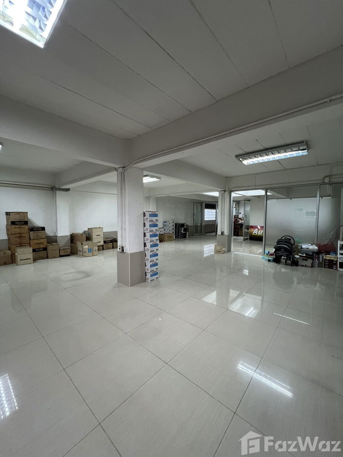 รูป ทาวน์เฮ้าส์ให้เช่า 10 ห้องนอน ใน บางบำหรุ, กรุงเทพมหานคร 1403076 - รูปที่ 11/15