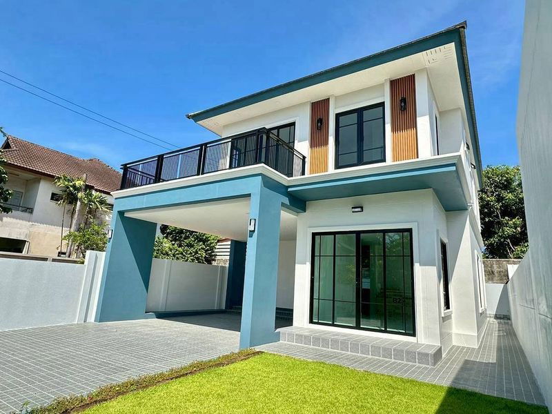 รูป ขายบ้านเดี่ยว 2 ชั้น  กลางเมืองศรีราชา ทำเลดีมาก ใกล้แหล่งชุมชน  - รูปที่ 2/16