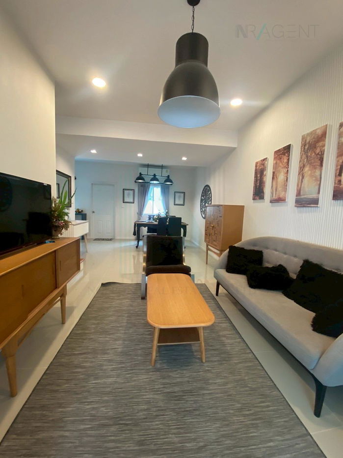 รูป 📌 ขายทาวน์เฮาส์ โครงการ ไลโอ บลิสซ์ ลาดกระบัง-ฉลองกรุง 2 ชั้น 4 ห้องนอน 2 ห้องน้ำ - รูปที่ 5/8