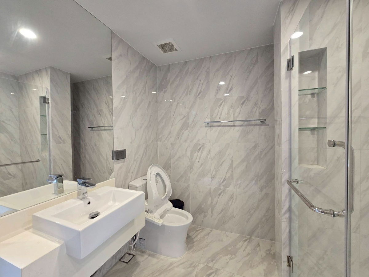 picture 🔑✨ Exclusive Offer – Fully Furnished Condo at COCO PARC - 13/23