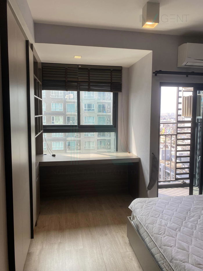 picture For rent, Ideo Sathorn-Wongwian Yai, 1 bedroom, 14th floor, near Charoenrat Market. - 5/8