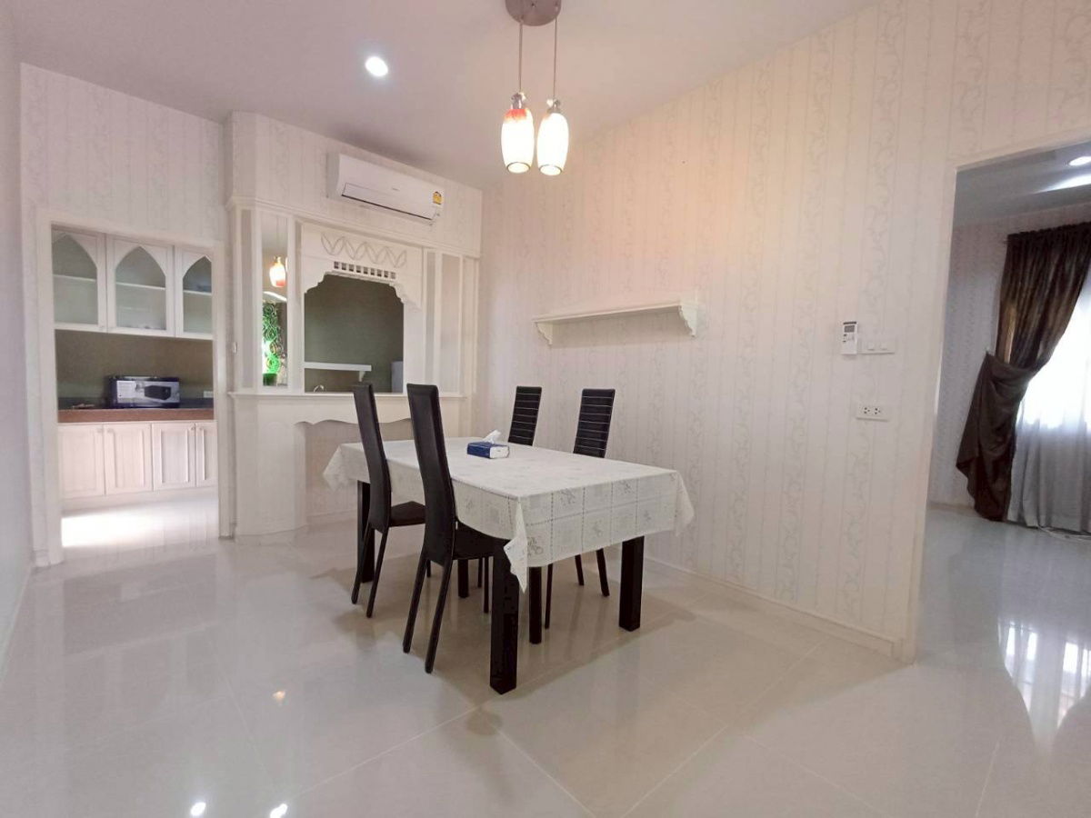 รูป ขายบ้านเดี่ยวชั้นเดียว  3 ห้องนอน  2 ห้องน้ำ  1 ห้องครัว  1 ที่จอดรถ - รูปที่ 6/21