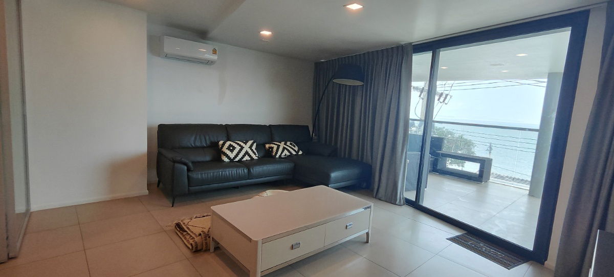 picture Beachfront Condo Pattaya for sale at Water's Edge, Sea View - 9/22