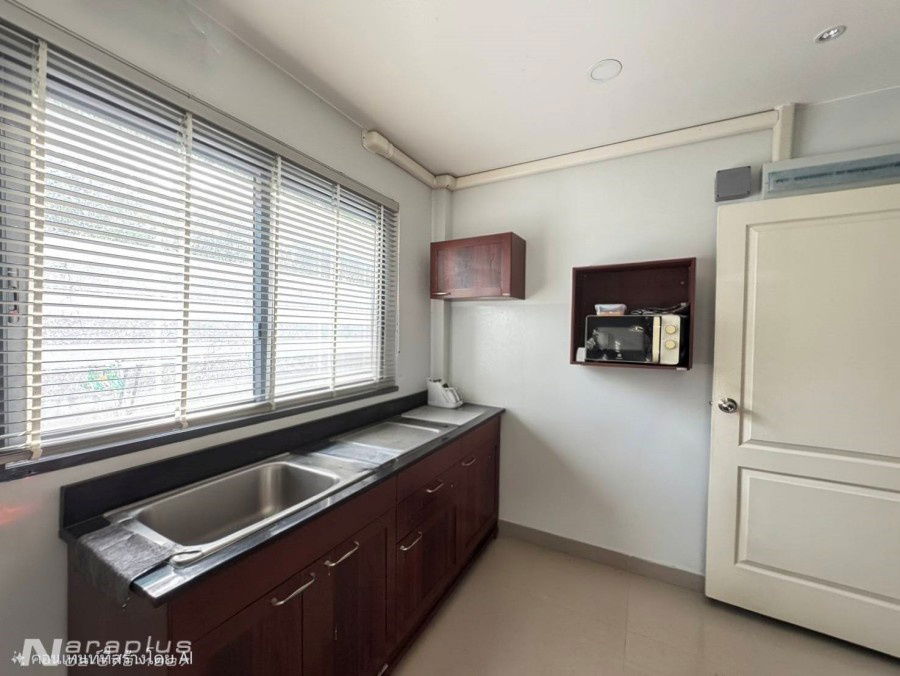 รูป 68121148 : ขายบ้านเดี่ยว 2 ชั้น หลังริม ขนาด 3 ห้องนอน บนที่ดิน 58.1 ตารางวา หมู่บ้าน Centro ราชพฤกษ์ 2 นนทบุรี บ้านสวย - รูปที่ 12/20