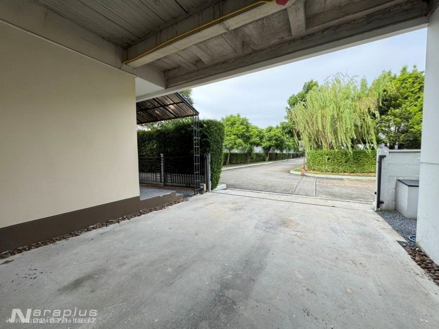 รูป 68121148 : ขายบ้านเดี่ยว 2 ชั้น หลังริม ขนาด 3 ห้องนอน บนที่ดิน 58.1 ตารางวา หมู่บ้าน Centro ราชพฤกษ์ 2 นนทบุรี บ้านสวย - รูปที่ 3/20