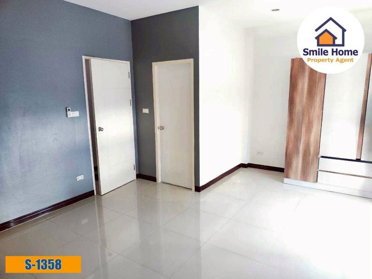 รูป ขายทาวน์เฮาส์ 2ชั้น หมู่บ้านสิรารมย์ พลัส เวลโกรว์ บางปะกง ฉะเชิงเทรา - รูปที่ 4/12