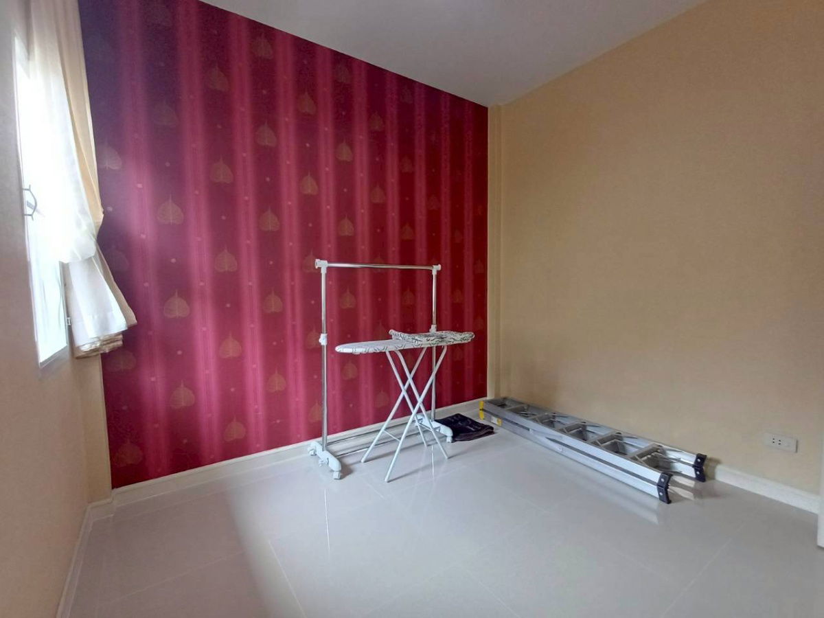 รูป ขายบ้านเดี่ยวชั้นเดียว  3 ห้องนอน  2 ห้องน้ำ  1 ห้องครัว  1 ที่จอดรถ - รูปที่ 16/21