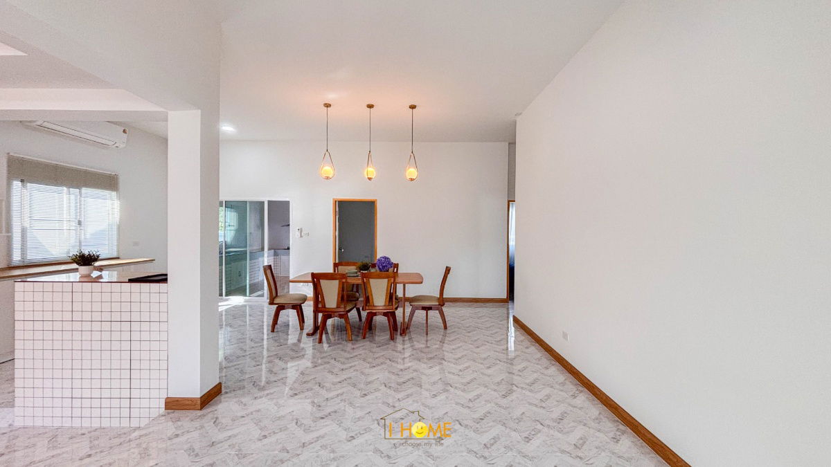 picture Single-storey detached house for sale  3 bedrooms 2 bathrooms and 2 parkings. - 8/36