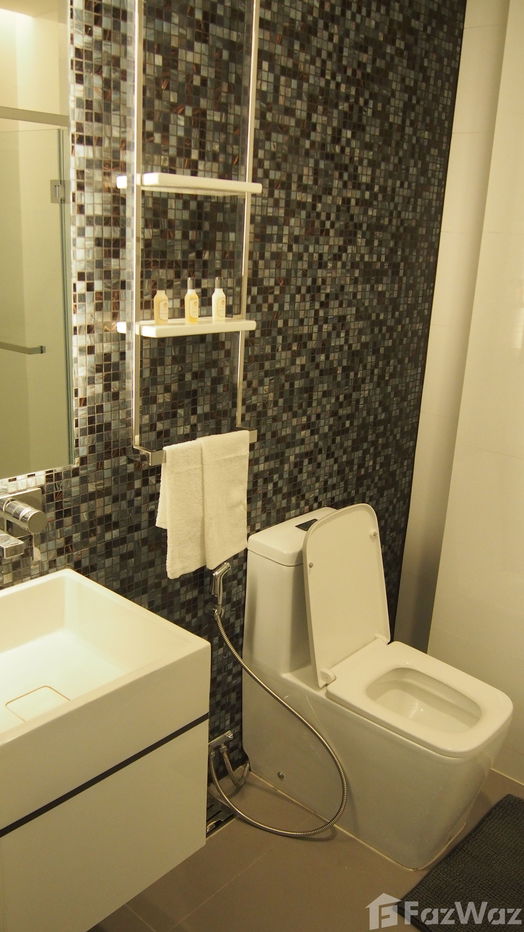 รูป คอนโดให้เช่า 2 ห้องนอน ในโครงการ เดอะ รูม สุขุมวิท 69 1703916 - รูปที่ 15/18