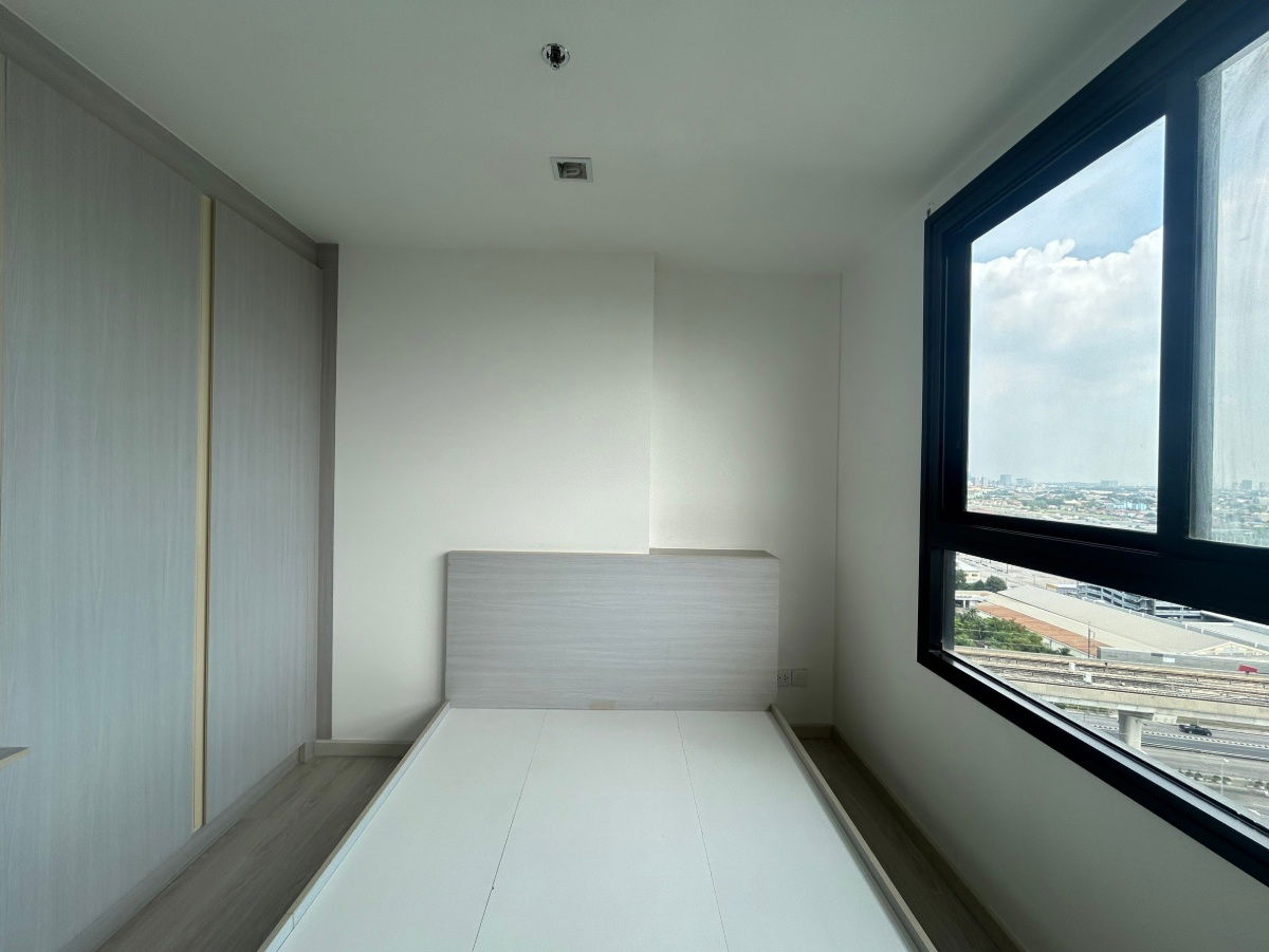 รูป JK 6948621 : สกายไลน์ รัตนาธิเบศร์ - รูปที่ 26/33