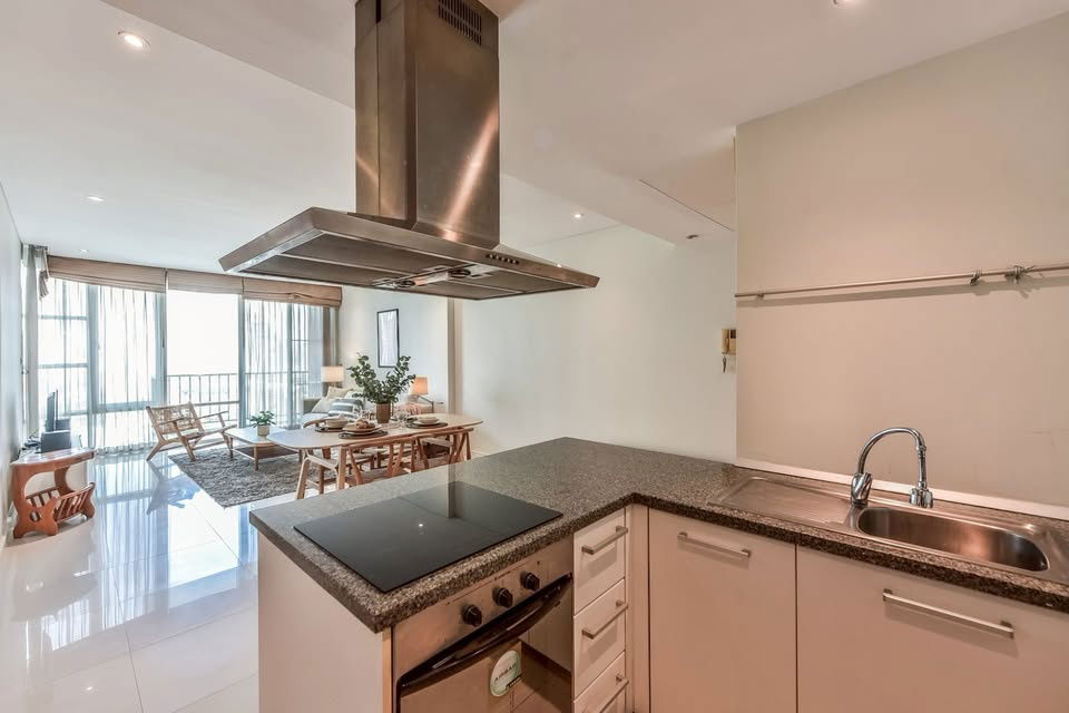 picture For Rent Fullerton Sukhumvit Price 78,000 THB - 8/15