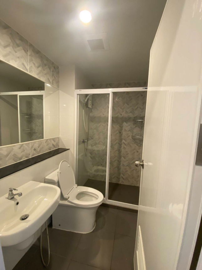 picture 🎈#MT2309_047🎈𝗙𝗼𝗿 𝗥𝗲𝗻𝘁1️⃣3️⃣k.🔥🔥 #Near BTS Bangna ✨#Available room, can make an appointment to view Regent Home Bangna Condo - 21/24